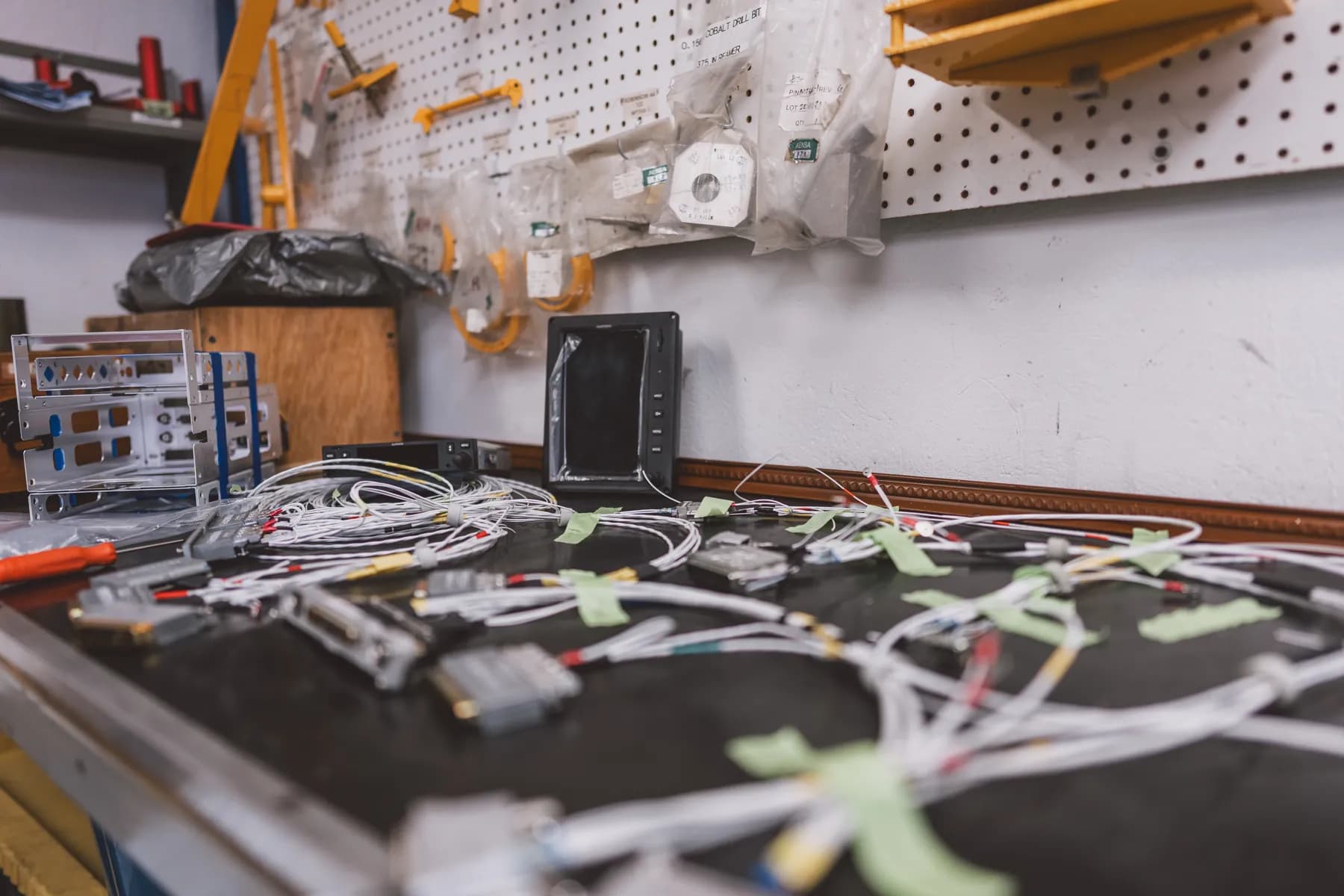 Avionics Lab at Aerocorp — photograph 6