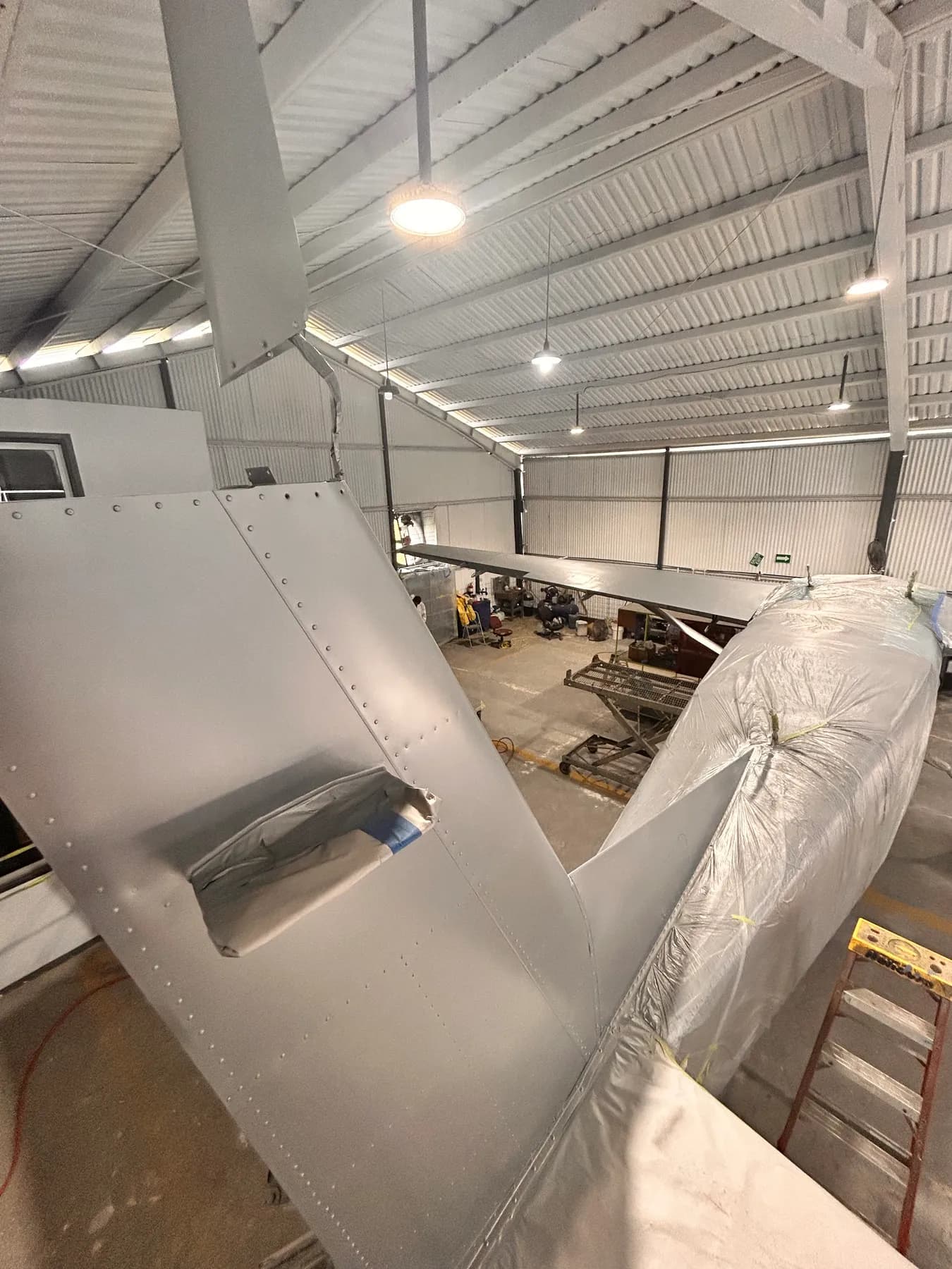 Paint Shop at Aerocorp — photograph 21